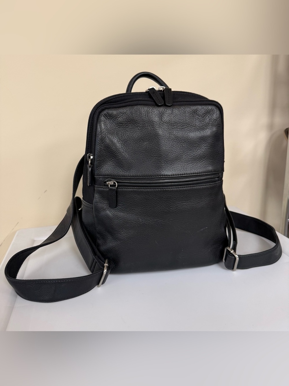 Fossil 90s Vintage Black Leather & Nylon Women's Backpack Purse